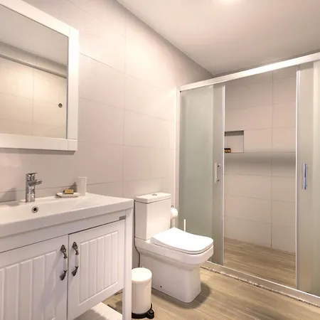 Hotel Base Selimiye 5*