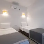 호텔 Base Selimiye 5*