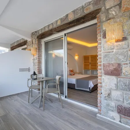 Base Selimiye فندق *