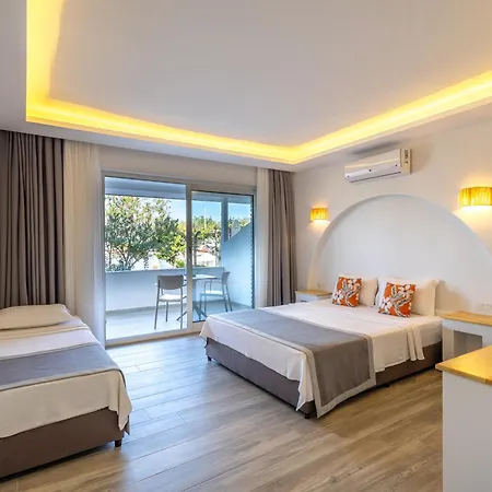 Base Selimiye 5* Marmaris