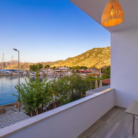 Otel Base Selimiye