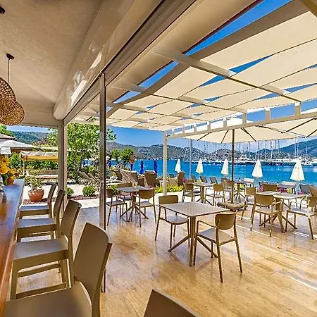 Base Selimiye Hotel 5*