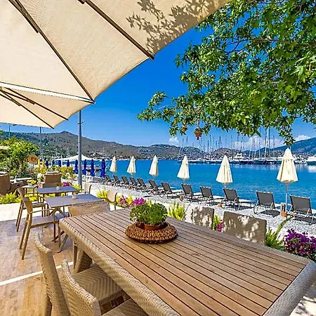Hotel Base Selimiye