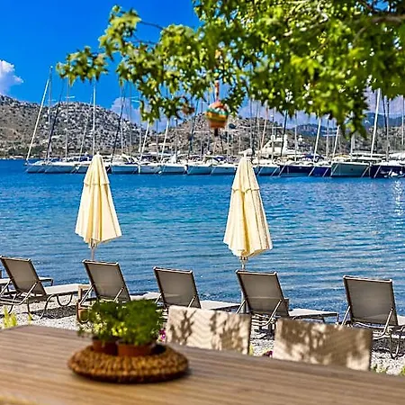 Hotel Base Selimiye 5*