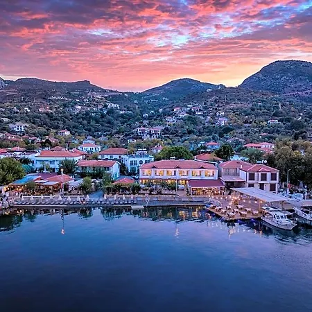 Base Selimiye Hotel