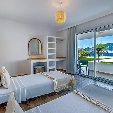 Base Selimiye Hotel