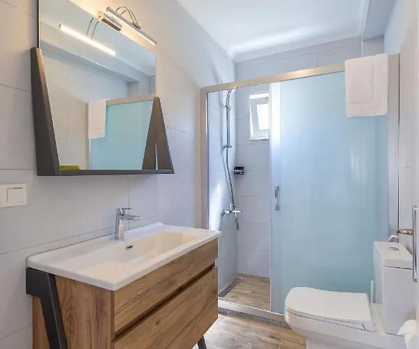 Hotel Base Selimiye 5*