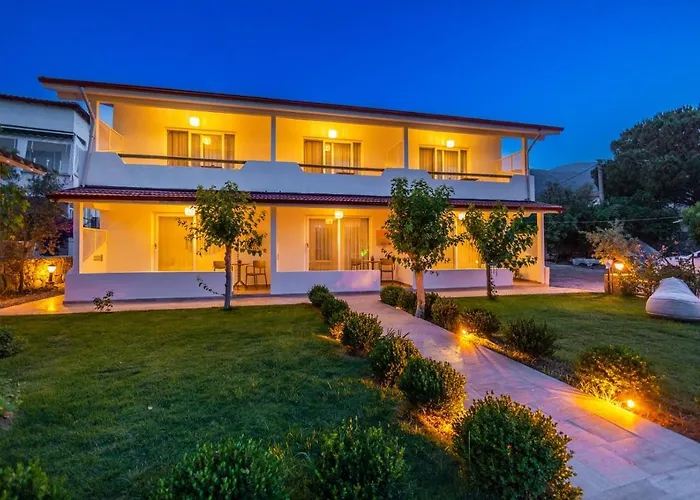 Base Selimiye Hotel 5*