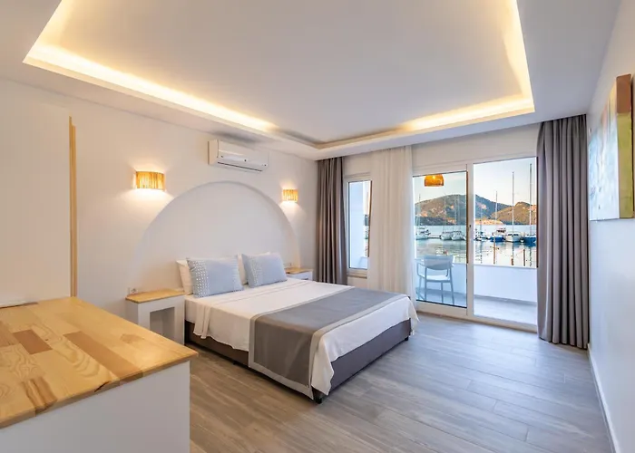 Base Selimiye 5* Marmaris