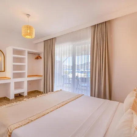 Base Selimiye Otel *