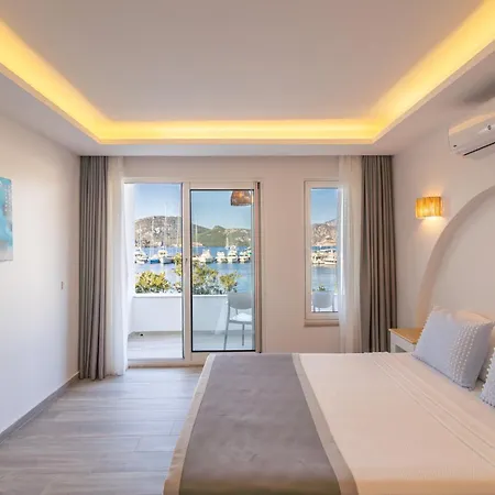 Otel Base Selimiye *