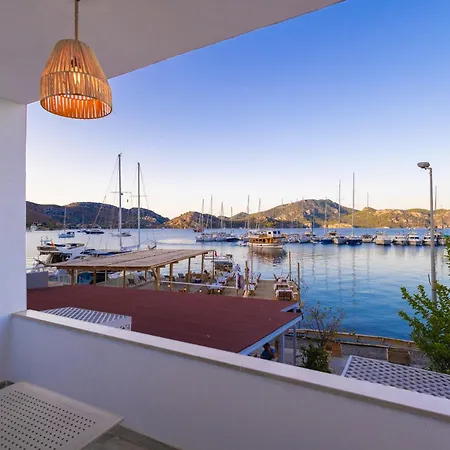 Hotel Base Selimiye *